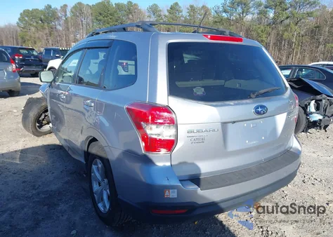 2015 Subaru Forester 2.5I Premium z USA, uszkodzony, nr VIN JF2SJADC1FH827078